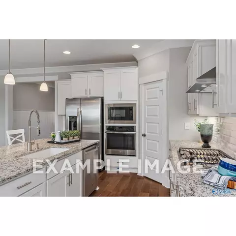 2105 Brandon Dr, Cullman, AL 35058 photo 4