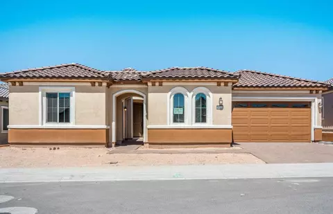 Exterior - 26948 W Maple Dr, Buckeye, AZ 85396 photo 2 of 4