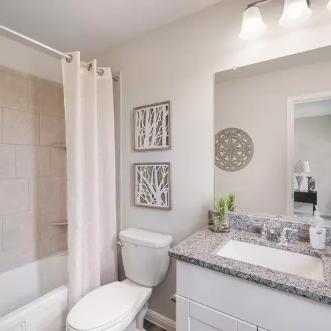 Bath - 12804 Basil Cluster, Saint Hedwig, TX 78152 photo 2 of 4
