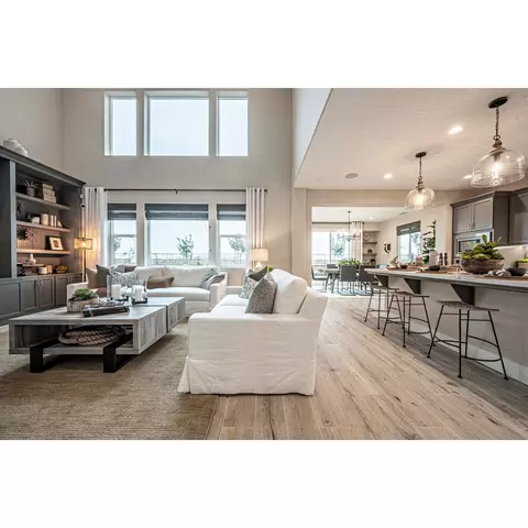 Living - 815 Huckleberry Rd S, Madera, CA 93636 photo 2 of 3