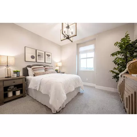 Bedroom - 815 Huckleberry Rd S, Madera, CA 93636 photo 1 of 3