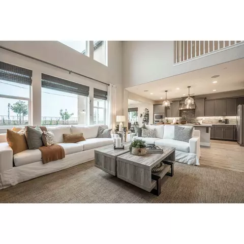Living - 815 Huckleberry Rd S, Madera, CA 93636 photo 3 of 3