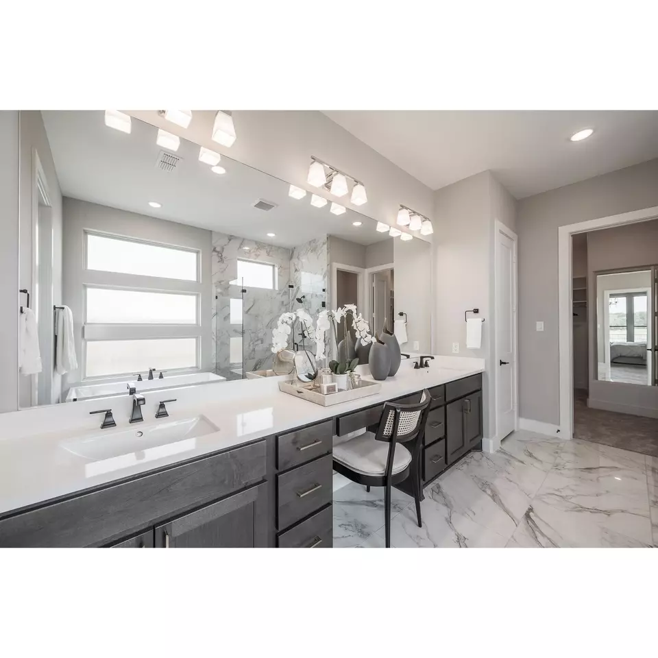 Bath - Plan Fulbright - 7530 Sunset Ridge Ln, Fulshear, TX 77441 photo 3 of 4