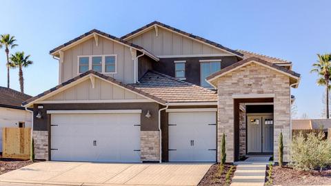 1743 N Kaweah Ave, Clovis, CA 93619 photo 1