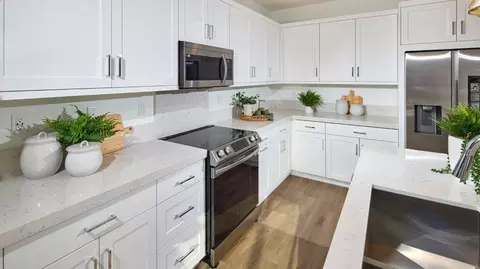 Kitchen - 734 Mara Loop UNIT 3, Chula Vista, CA 91911 photo 3 of 3