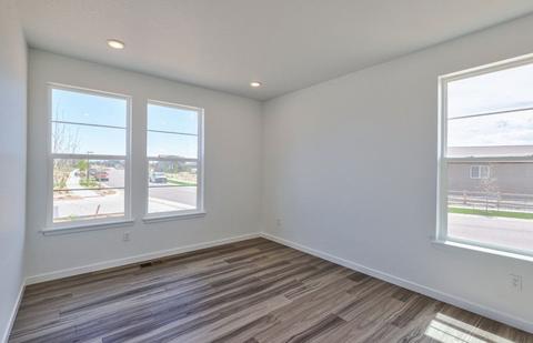 23903 E 39th Ave, Aurora, CO 80019 photo 9