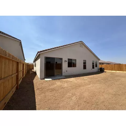1661 Discovery Rd S, Madera, CA 93636 photo 6