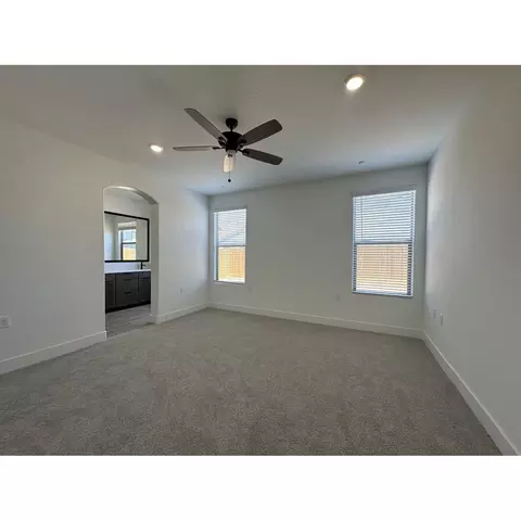 1661 Discovery Rd S, Madera, CA 93636 photo 5