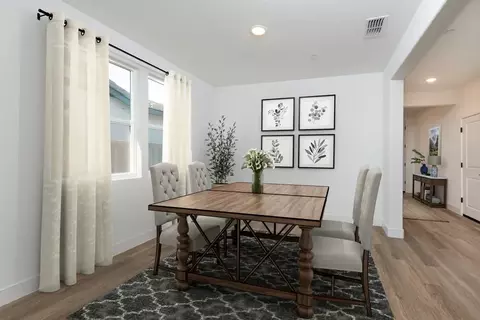 Dining - 310 Nighthawk Rdg, Dixon, CA 95620 photo 2 of 2