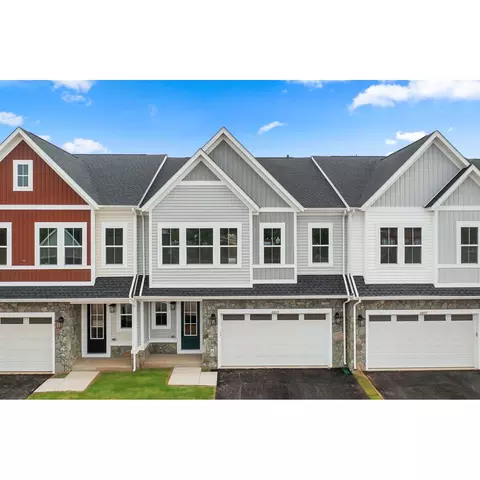 6902 Barbera Dr, Gainesville, VA 20155 photo 7