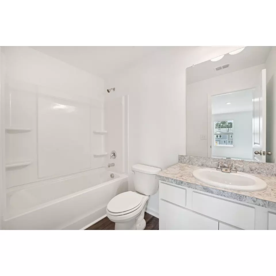 Bath - 111 Cotton Leaf Blvd, Moncks Corner, SC 29461 photo 2 of 2