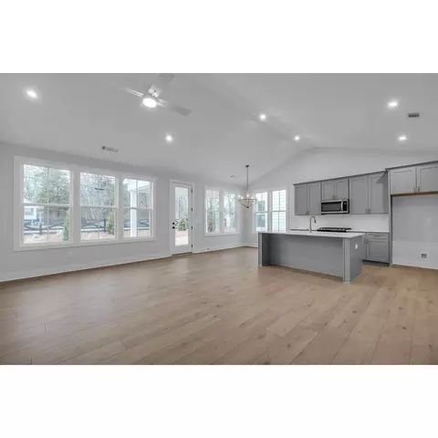 Living - Plan Sweetpea - 7531 Pinewood Dr, Chattanooga, TN 37421 photo 1 of 2