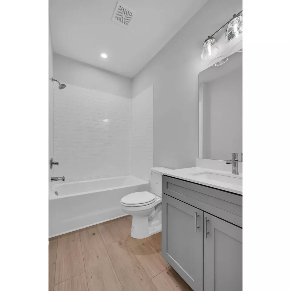 Bath - Plan Sweetpea - 7531 Pinewood Dr, Chattanooga, TN 37421 photo 3 of 3