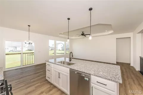1905 Rolling River Cir, O Fallon, MO 63366 photo 19