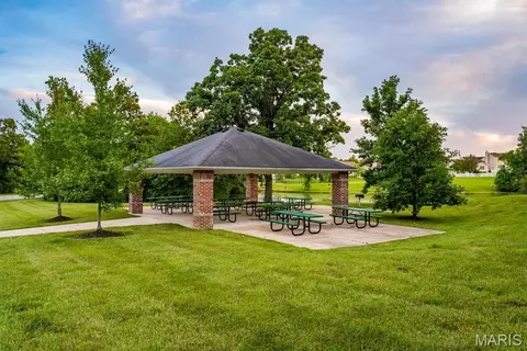 1905 Rolling River Cir, O Fallon, MO 63366 photo 35