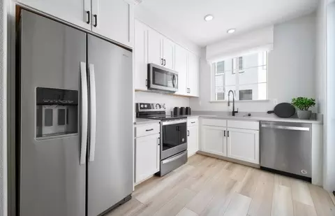Kitchen - 435 Mitchell Ave, Alameda, CA 94501 photo 1 of 1
