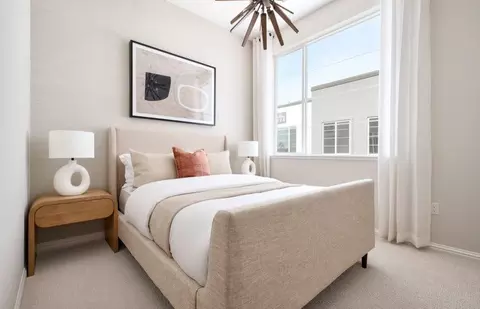Bedroom - 435 Mitchell Ave, Alameda, CA 94501 photo 1 of 2