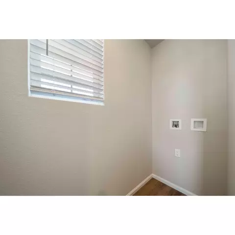 22112 E 38th Pl, Aurora, CO 80019 photo 5