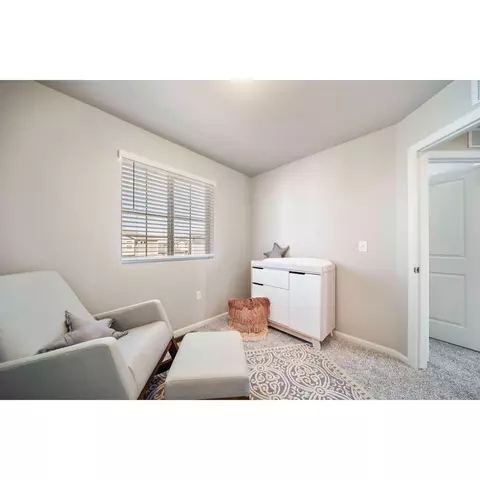 22112 E 38th Pl, Aurora, CO 80019 photo 13