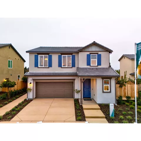 2879 E Tierra Dr, Fresno, CA 93730