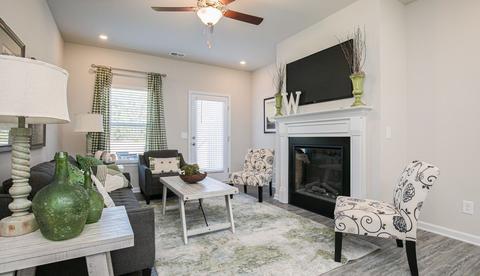 140 Lyons Dr, Rome, GA 30165 photo 2