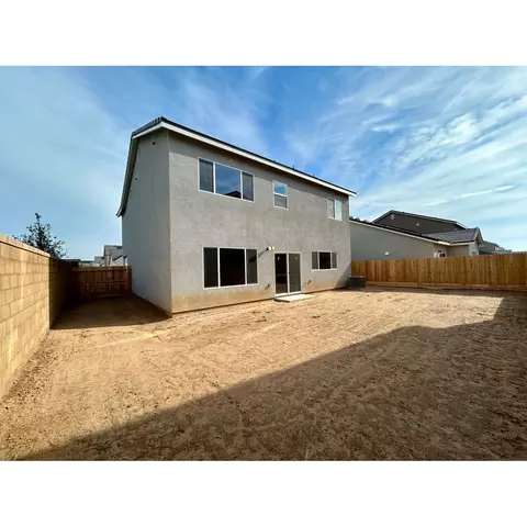 1088 Horizon Dr W, Madera, CA 93636 photo 7