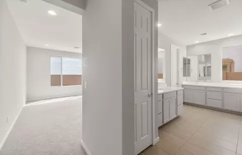 Entry Way - 1373 W Saddle Run, Apache Junction, AZ 85120 photo 1 of 4
