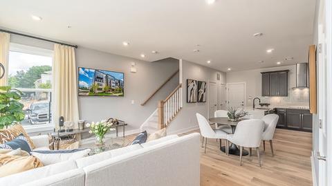 1680 Bandit Loop, Reston, VA 20190 photo 7