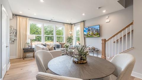 1680 Bandit Loop, Reston, VA 20190 photo 8