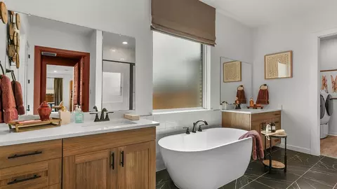 Bath - 1009 Steele Summit Rd, Georgetown, TX 78628 photo 2 of 10
