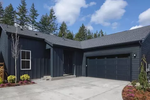 33572 Douglas Ave SE, Black Diamond, WA 98010