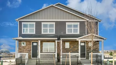 934 Red Star Ln, Johnstown, CO 80534