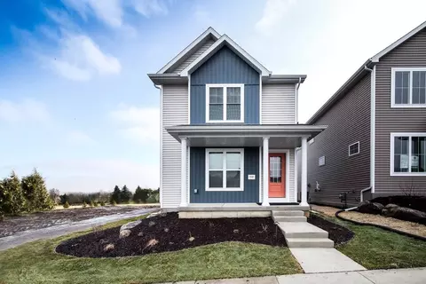 7707 Starnova Dr, Madison, WI 53719