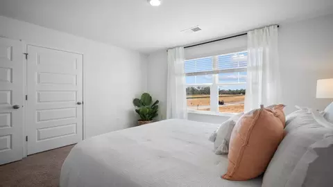 Bedroom - 186 Buckeye Rd, Guyton, GA 31312 photo 9 of 11