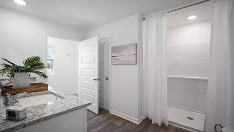 Bath - 186 Buckeye Rd, Guyton, GA 31312 photo 1 of 7