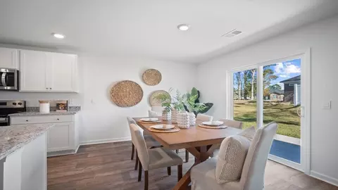 Dining - 186 Buckeye Rd, Guyton, GA 31312 photo 1 of 3