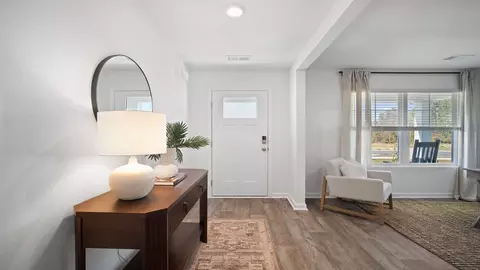 Entry Way - 186 Buckeye Rd, Guyton, GA 31312 photo 2 of 8