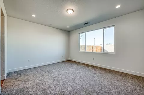 Bedroom - 1054 Talus Way S, Madera, CA 93636 photo 3 of 5