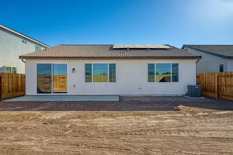 Exterior - 1054 Talus Way S, Madera, CA 93636 photo 8 of 11