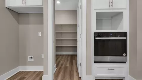 Entry Way - 5930 Greenfield St, Pace, FL 32571 photo 1 of 4