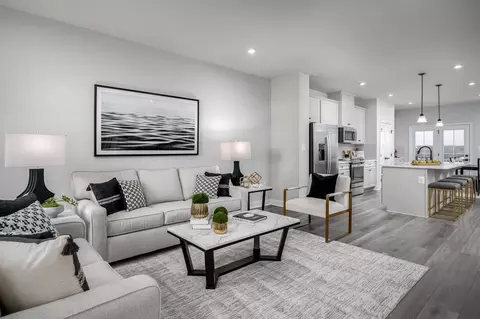 Living - 2901 Waterview Ave, Baltimore, MD 21230 photo 4 of 4