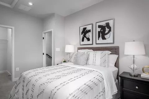 Bedroom - 2901 Waterview Ave, Baltimore, MD 21230 photo 5 of 5