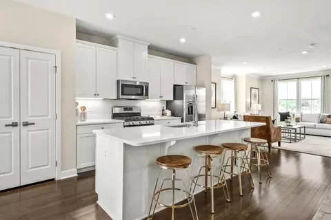Kitchen - 2901 Waterview Ave, Baltimore, MD 21230 photo 1 of 3