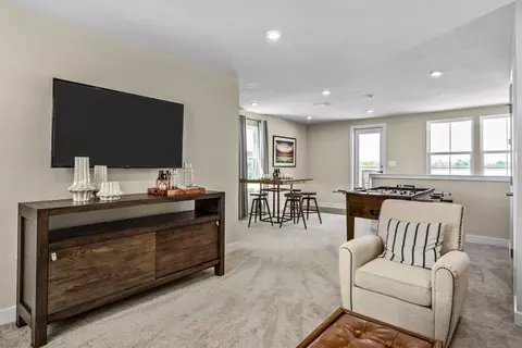 Entry Way - 2901 Waterview Ave, Baltimore, MD 21230 photo 3 of 7