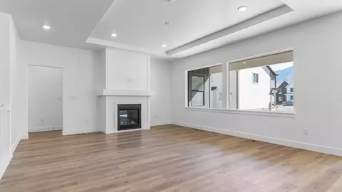 Living - 1634 E 960 N #245, Salem, UT 84653 photo 1 of 5