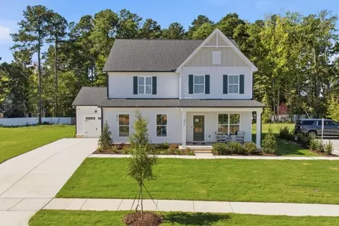 673 Circle Pond St, Knightdale, NC 27545
