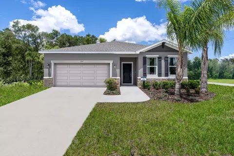 Exterior - 1390 E Lakeview Ave, Eustis, FL 32726 photo 3 of 5