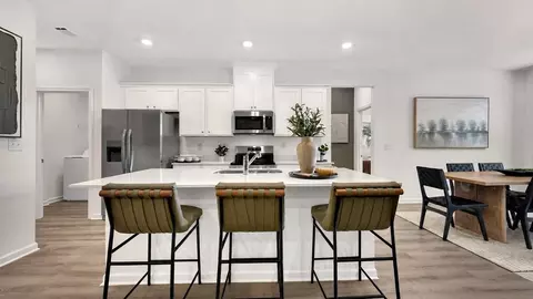 Kitchen - 129 Overton Dr, Perry, GA 31069 photo 2 of 5