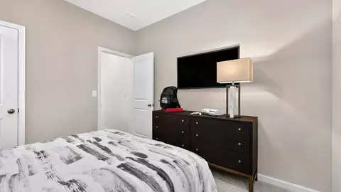 Bedroom - 129 Overton Dr, Perry, GA 31069 photo 6 of 6