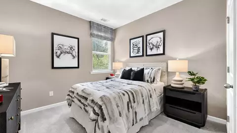Bedroom - 129 Overton Dr, Perry, GA 31069 photo 5 of 6